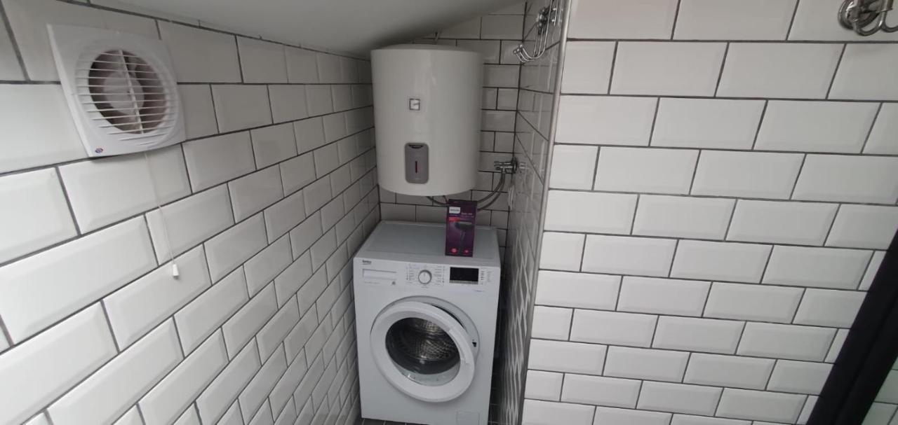 Apartament La Sika Orşova Екстериор снимка